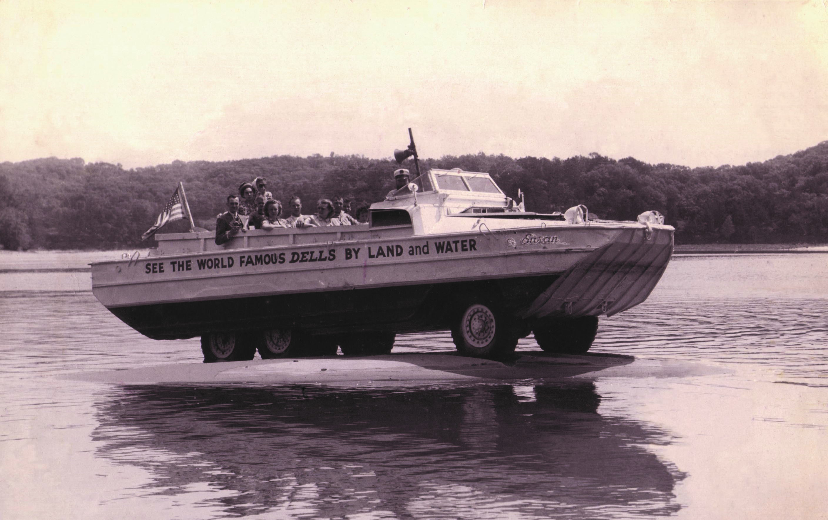 Original Wisconsin Ducks Celebrate 70 Years of Amphibious Tours in